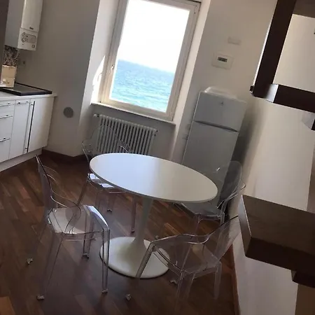 Casa Mare Apartment *